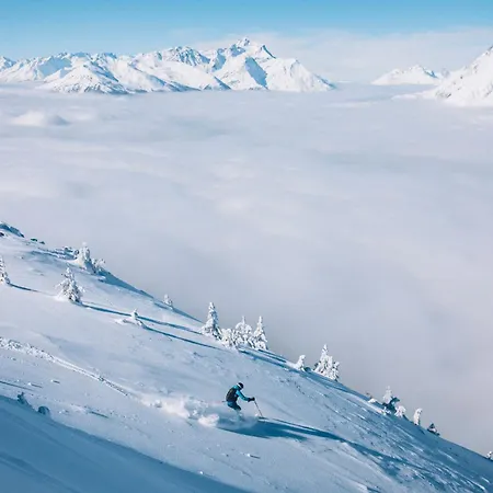 Deluxe Tirol Апартаменты
