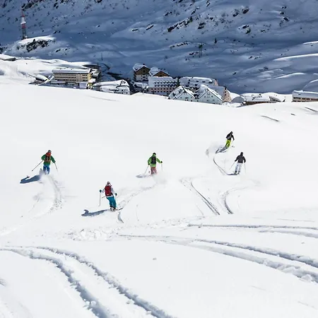 Deluxe Tirol Ландек