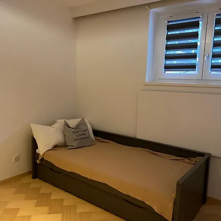 Daire Deluxe Tirol