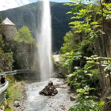 Апартаменты Deluxe Tirol Ландек