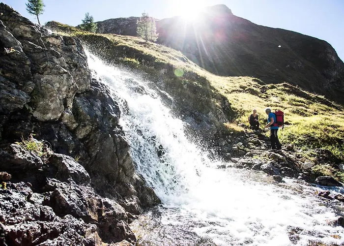 Deluxe Tirol * לאנדק